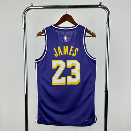 Los Angeles Lakers 26