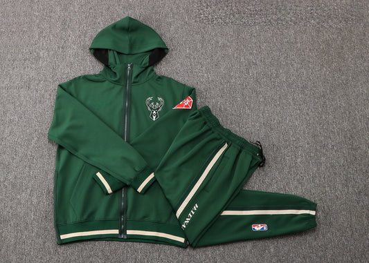 Milwaukee Bucks (Tracksuit)