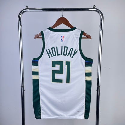 Milwaukee Bucks 23